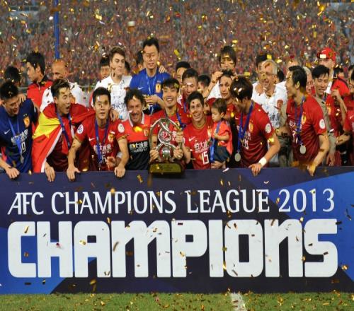 安布罗西尼:广州队在意大利也很有名,冠军解散是中国足球的损失