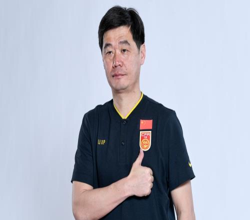 记者:李霄鹏此时接手沧州是条汉子 应对大比分输申花有心理准备