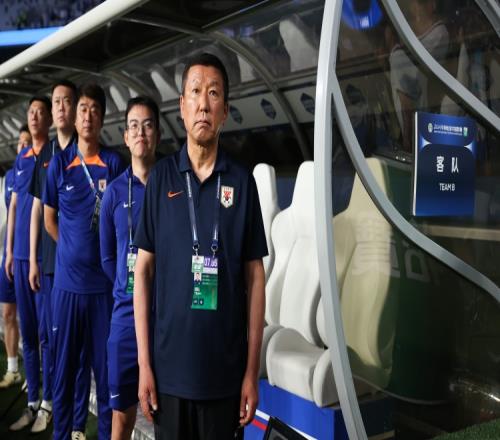 崔康熙:希望队员在场上展现意志品质,联赛中我们还需要提升积分