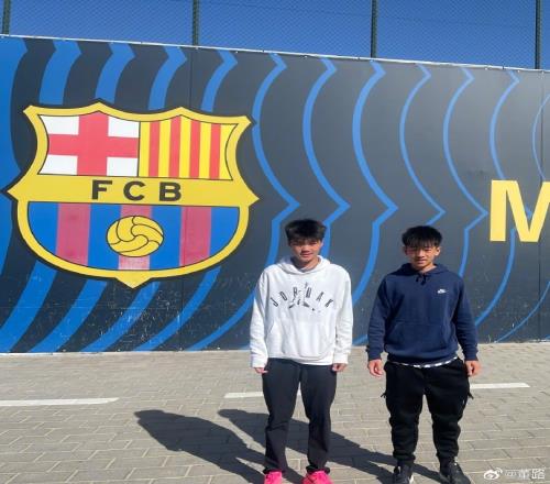 博主统计马德里地区本赛季华人球员:330余人,较上赛季大幅增长