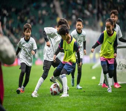 “班超进中超”！北京校园足球已构建起市、区、校、班四级联赛机制