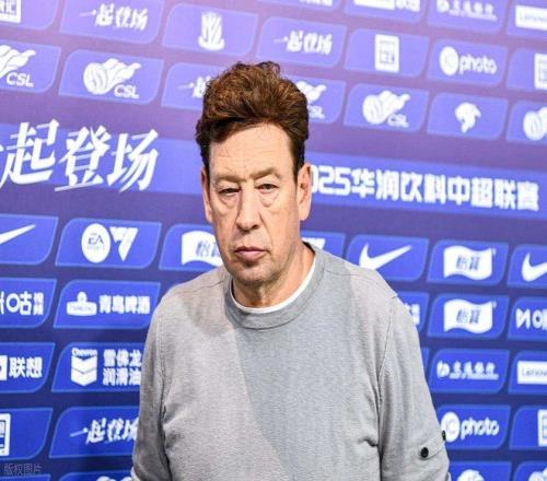 斯卢茨基能否留在申花未来俱乐部争冠将影响他的命运，值得期待