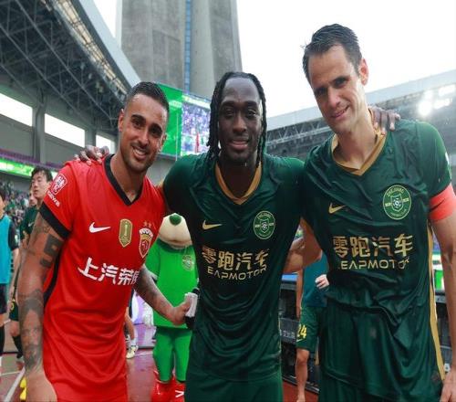 海港两主力有伤，蓉城申花遇苦主，中超争冠悬念是否会延续