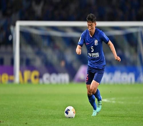 中超最辛苦10人：吴曦排第六，前五有三浙江球员，泰山队无人上榜