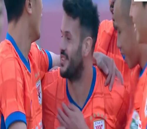 赛季第25球！卡扎伊什维利推杆破门，3球领跑射手榜，冲刺金靴