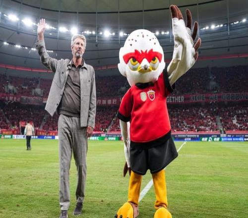 中超奖杯留在上海！海港or申花，留待最后一轮