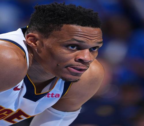 曝威少收到一支中国球队的报价，从一细节看或是北京首钢