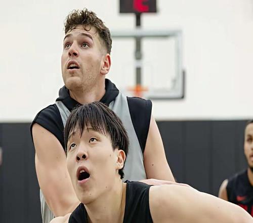 官宣加盟NCAA！林葳成中国男篮首人，冲击NBA
