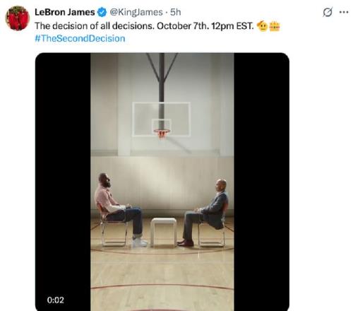 詹姆斯历史性决定！炸了，整个NBA都炸了...