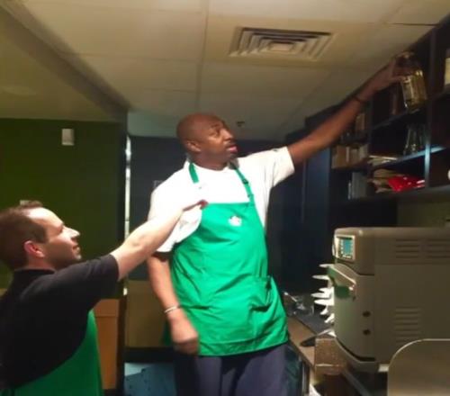 从NBA退役秒破产，重生之我在星巴克卖咖啡