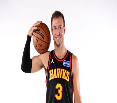 肯纳德：特雷杨能让身边球员变更好期待和他并肩作战