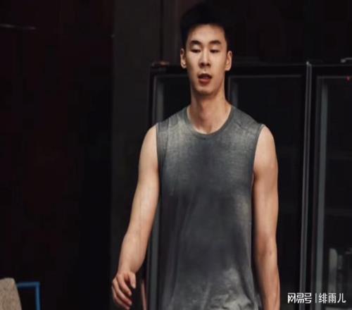 确认不去了！郭昊文拒绝NBA活塞队邀请，朱芳雨后第二人！