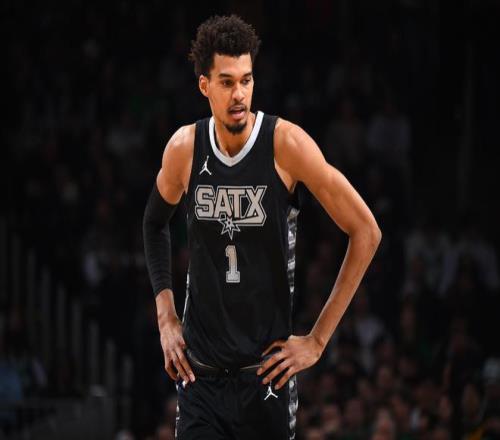 NBA球队巡礼：马刺兑现潜力与天赋，全力冲击季后赛