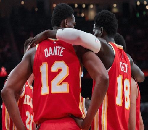 面对老东家火箭表现相当抢眼！老鹰签下他是一个正确的决定