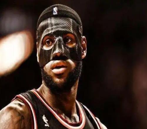 盘点NBA5大奇葩禁令：69号球衣谁都不能穿艾弗森从头到脚被禁