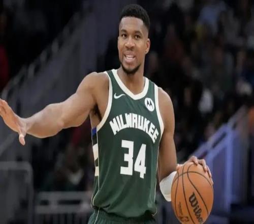 真敢讲！字母哥评联盟前五，自己在第一位，无詹库杜，塔图姆入围