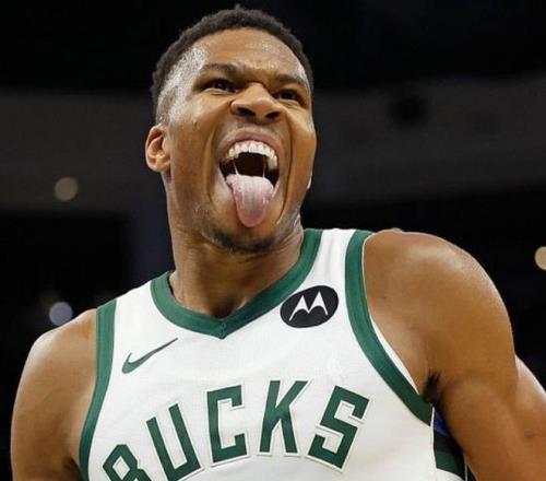 3年1.75亿美金，无限期离队！字母哥背刺老板，雄鹿作茧自缚