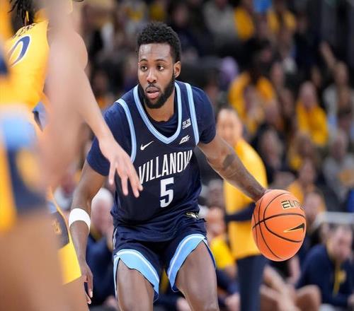 公牛裁掉了维拉诺瓦大学侧翼球星，他将出现在二队的大名单中