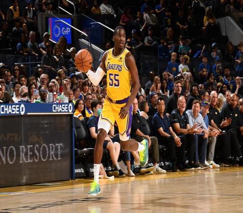 独行侠签下前湖人后场，不过他应该很快就会被球队放弃