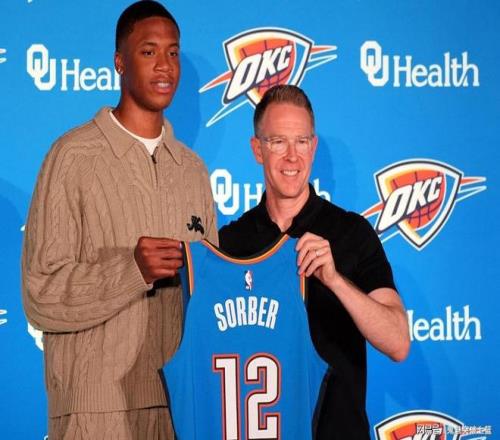 雷霆官宣！赛季报销！2025届最惨新秀诞生了