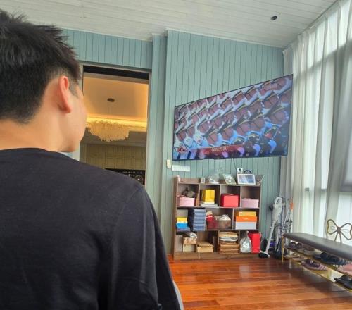 崔永熙回国后立马看阅兵，后续参加詹姆斯中国行，等待与广东合练