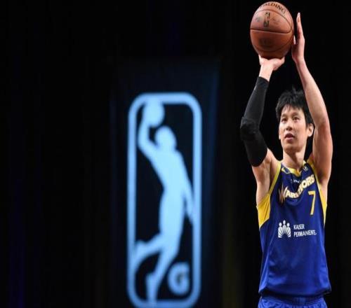林书豪经纪人：他21年再闯NBA&每月只拿3万他是为了给亚裔正名