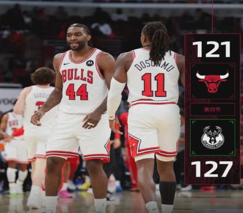 牙都打飞了！季前赛而已，拼什么命啊...