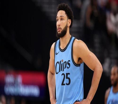 因尼克斯队无意签下他，经纪人抛弃本西蒙斯，他会因此退役吗