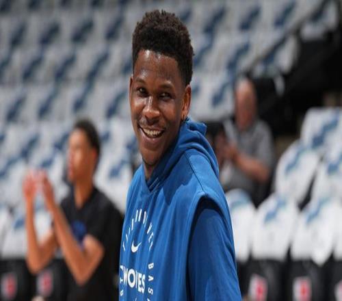 大加：爱德华兹崇尚曼巴精神他在许多方面仍有待提升