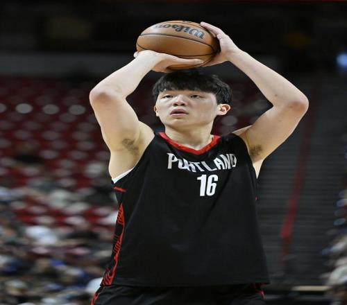 队记：杨瀚森有成为球星的潜力开拓者赌一把不亏&反正还有克林根