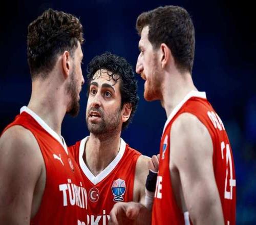 打了几场都没有找到状态！前76人侧翼投手的表现实在是太一般了