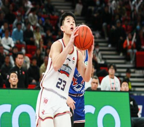 加盟NCAAD1强校林葳经纪人公司社媒关注俄勒冈大学男篮