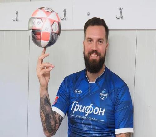 足篮两开花！前CBA外援拉杜利察签约足球队，薪水捐赠慈善组织