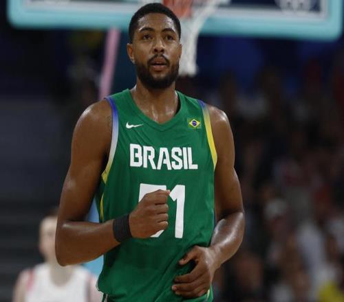 实力榜压美国排第1！巴西81比76胜乌拉圭NBA旧将卡波克洛13+10