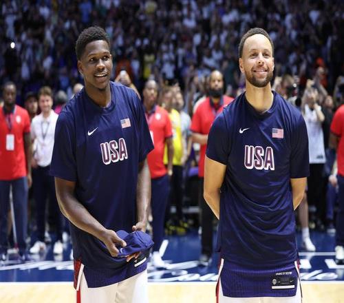 45名库里训练营学员进入NBA或WNBA谁让你印象最深库里：华子