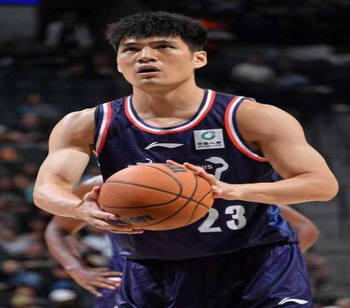 惊呆了！中国球员NBA季前赛：曾凡博得零分，谁才是得分王