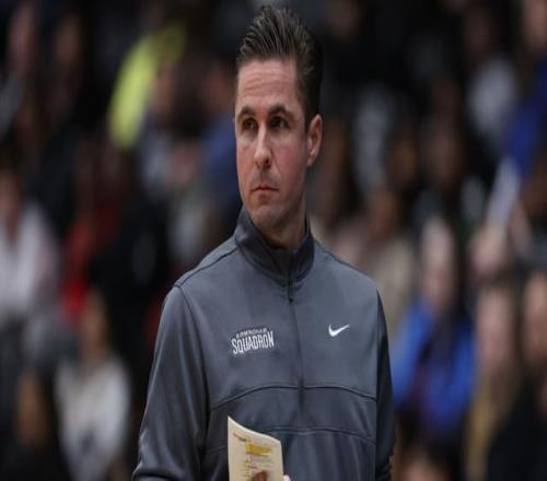 曝尼克斯将聘请TJ圣特担任迈克布朗的助理教练