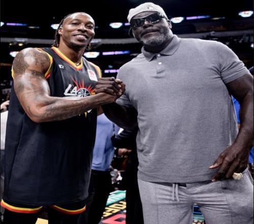 世纪和解！奥尼尔观战霍华德：不讨厌你承诺去见证魔兽进名人堂