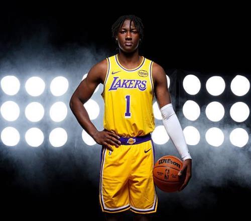 湖人新科“状元郎”即将复出，但他在新赛季可能很难捞到出场时间