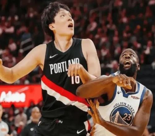 开拓者再战勇士，杨瀚森迎来证明之战，他能击败勇士老头队吗