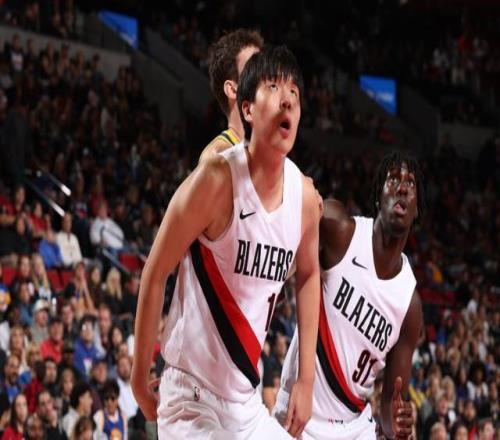 NBA季前赛勇士118111战胜开拓者，杨瀚森9分6板1助1帽，库里28分6板5助