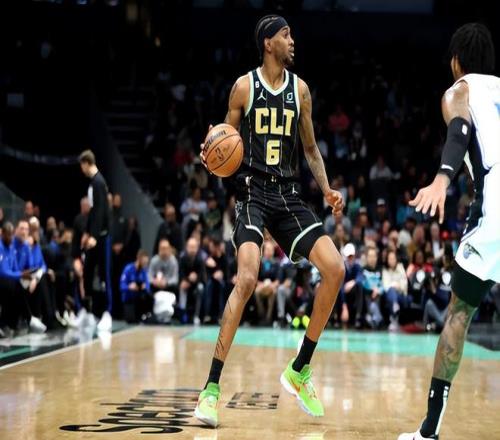 鹈鹕将签下昔日黄蜂次轮秀，他是森林狼锋线球星的哥哥