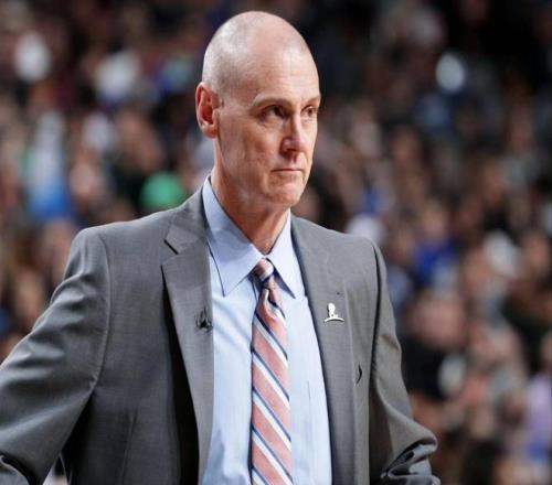 卡莱尔成为现役联盟最年长的NBA主教练