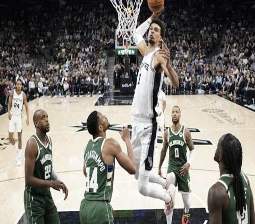 字母哥：正在寻找文班的首张新秀卡，收藏价值堪比乔、詹、库