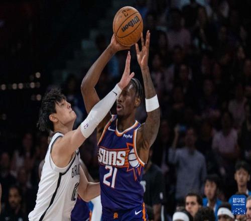 仅亮相一场比赛！曾凡博被篮网裁掉，但能参加G联赛或返回CBA