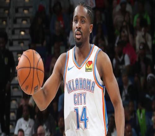 曝马刺与迈卡波特、亚当弗拉格勒签下训练营合同