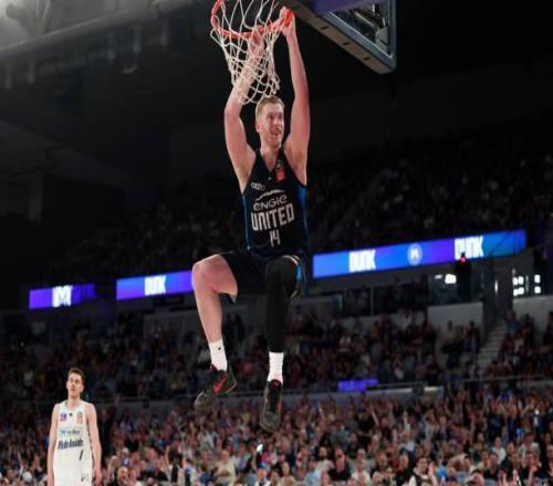 前掘金总冠军成员将转战土耳其联赛，他刚刚帮助德甲豪门拿下冠军