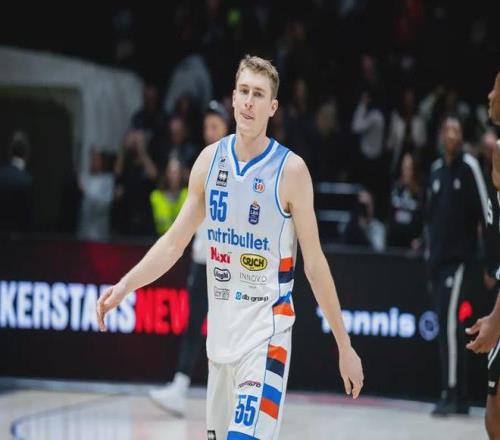 前黄蜂骑士侧翼将转战希腊联赛，上赛季他在意甲联赛表现不俗