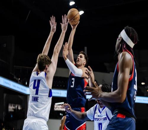 连续大伤之后状态不佳！前快船二队外线投手不得不转战欧洲赛场