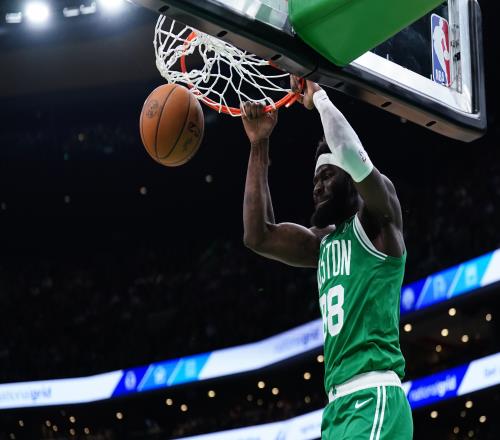 波津科内特都走了绿军记者：科塔处于球队首发中锋领跑者位置